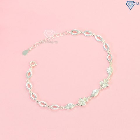 Ảnh vòng tay bạc nữ hình chiếc lá đẹp LTN0385 tinh xảo trên phông nền trắng
