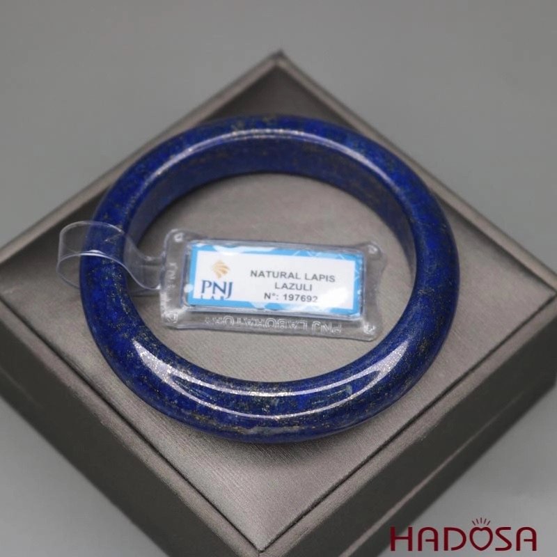 Bảo quản vòng tay đá Lapis Lazuli tránh va đập mạnh