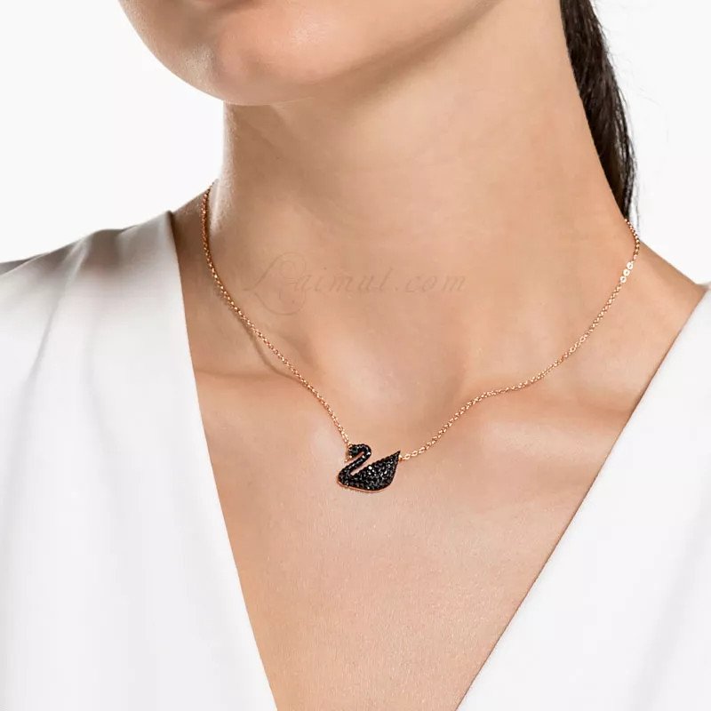 Biểu tượng thiên nga Swarovski độc quyền