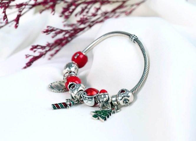 Chất liệu bạc 925 cao cấp trên lắc tay Pandora bạc