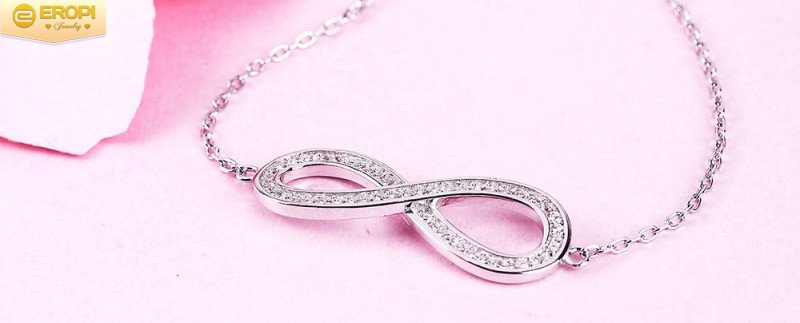 Chiếc lắc tay bạc Infinity đính đá lấp lánh, món quà ý nghĩa cho người yêu