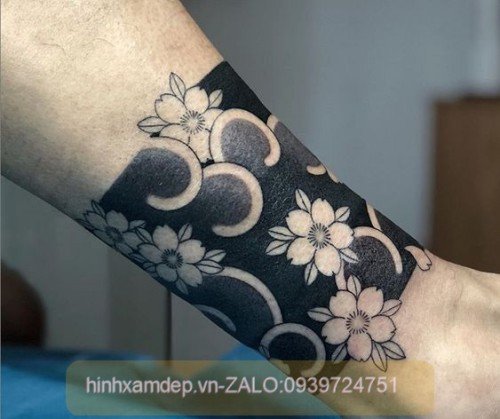 Hình xăm Irezumi vòng tay nam
