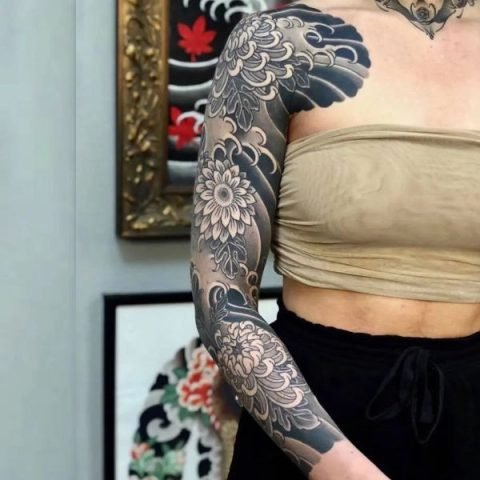 Hình xăm vòng tay yakuza truyền thống