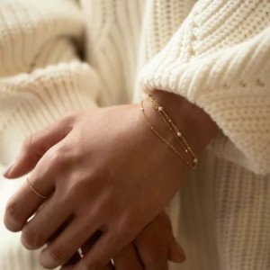 Lắc tay nữ vàng 18K 1 chỉ thiết kế thanh mảnh