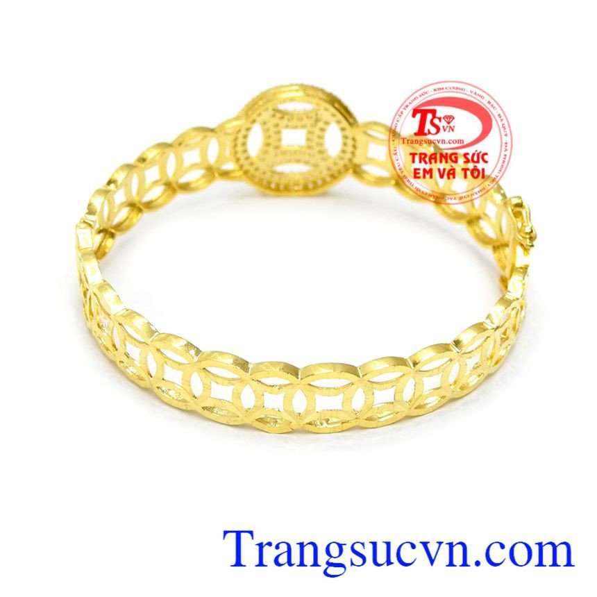 Mẫu vòng tay kim tiền vàng 18K trơn thanh lịch, phù hợp với mọi phong cách