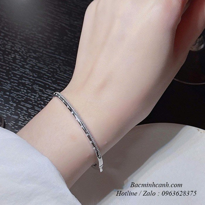 Phụ kiện vòng tay bạch kim nữ duyên dáng