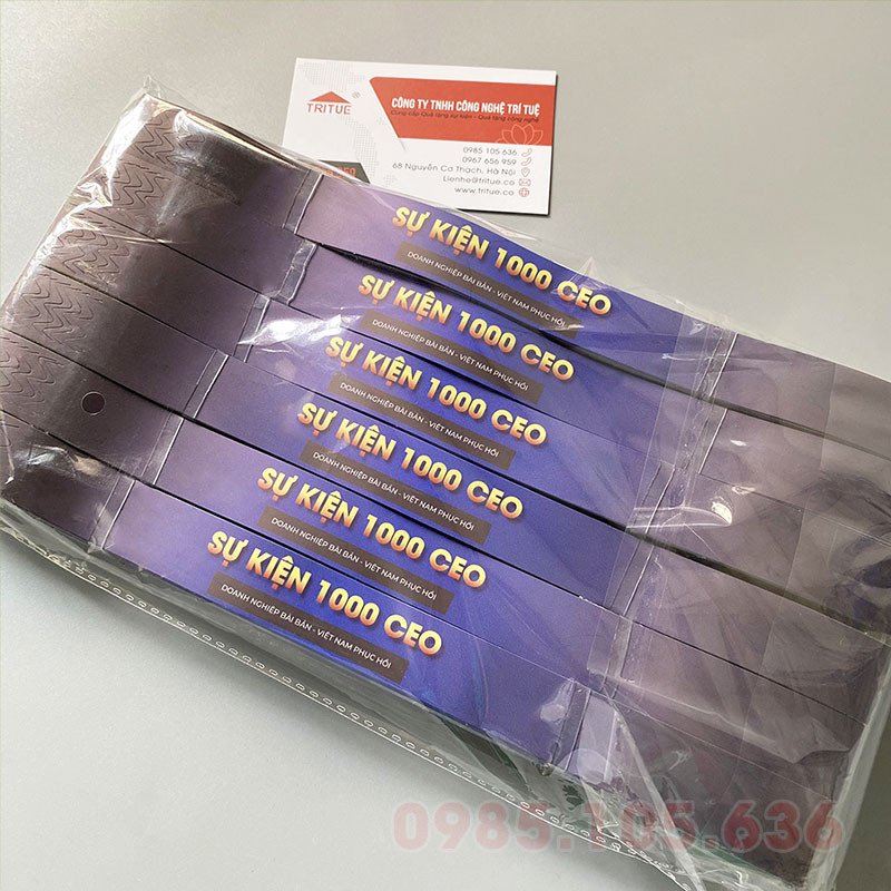 Vòng đeo tay kiểm soát khách tham dự