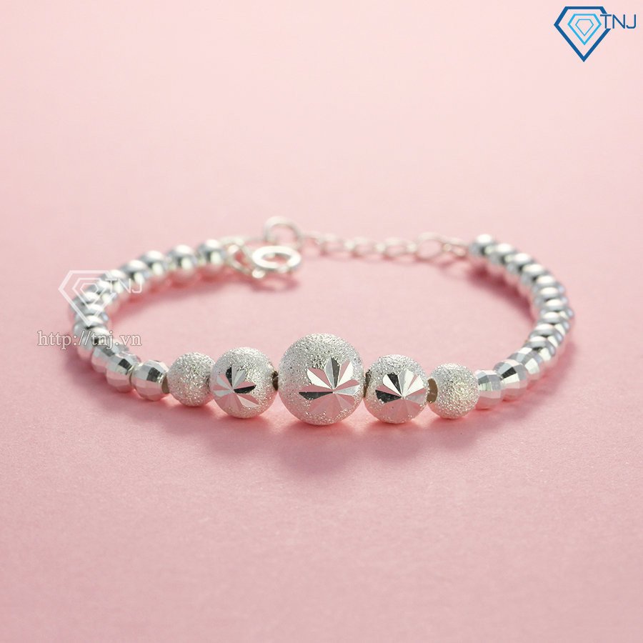 Vòng tay bạc cho bé gái 10 tuổi với thiết kế tinh xảo, có khả năng điều chỉnh