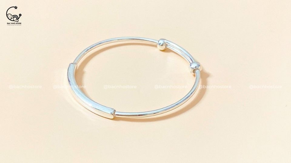 vòng tay bạc S99 có thanh vuông để khắc tên bé