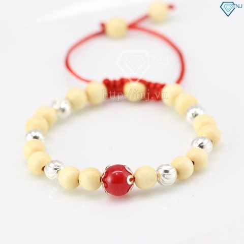 Vòng tay bạc và gỗ dâu tằm cho bé trai sơ sinh