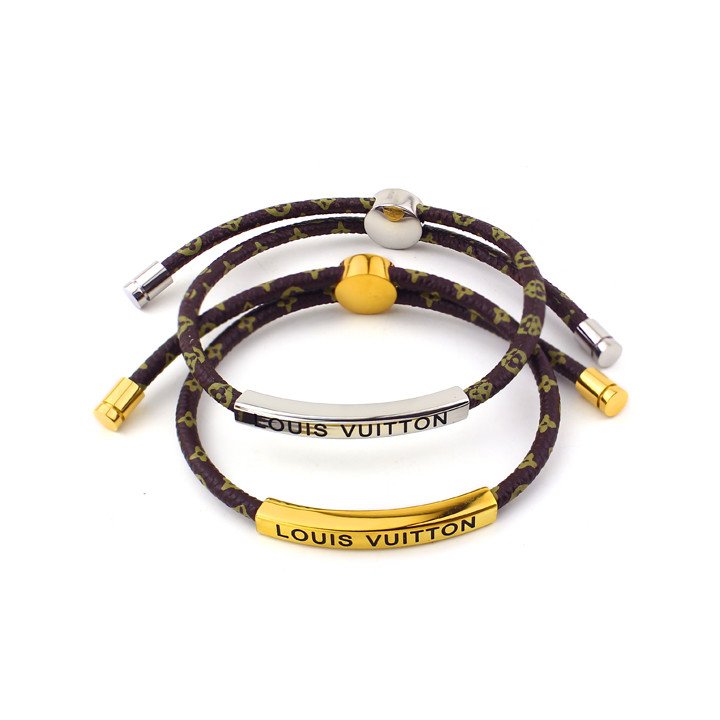 Vòng tay da LV nữ tính với khóa titan tinh xảo màu bạc