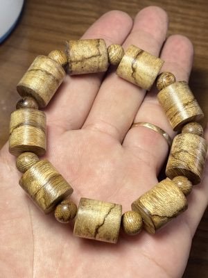 Vòng tay đốt trúc trầm hương tự nhiên