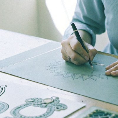 Vòng tay ngọc bích trắng thanh lịch