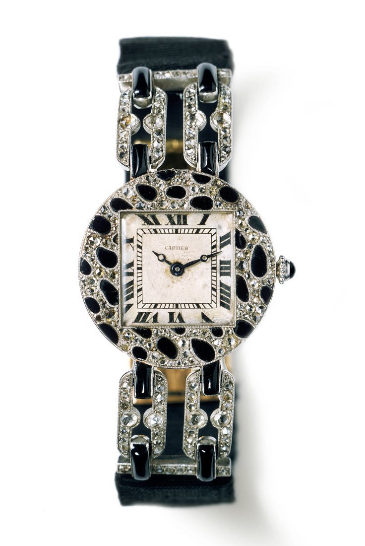 Vòng Tay Cartier Con Báo: Biểu Tượng Sức Mạnh Đích Thực Từ Di Sản