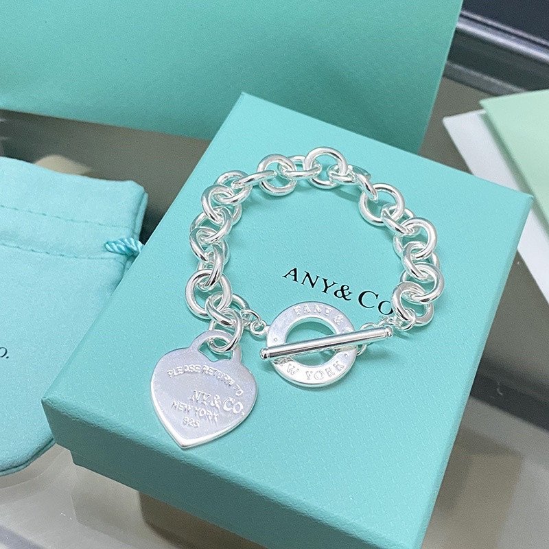 Các mẫu vòng tay Tiffany cao cấp và sang trọng