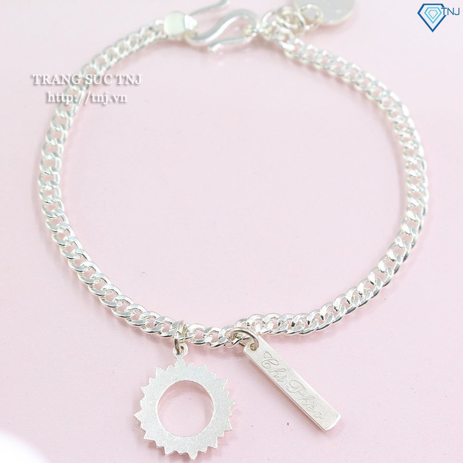 chi tiết vòng tay sun and moon bạc 925 thiết kế tinh xảo