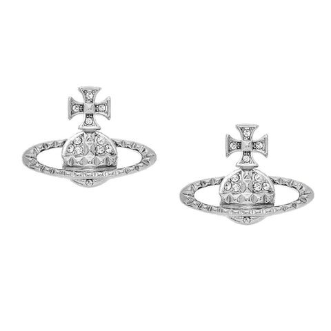Đôi hoa tai Vivienne Westwood Orb lấp lánh, một phần của bộ sưu tập trang sức đặc trưng
