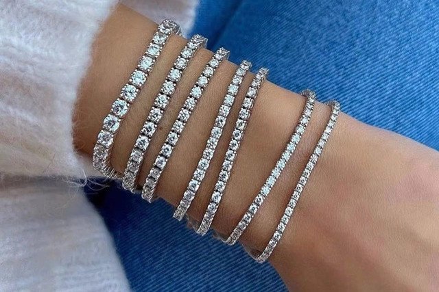 DT Luxury vòng tay kim cương cho sự kiện