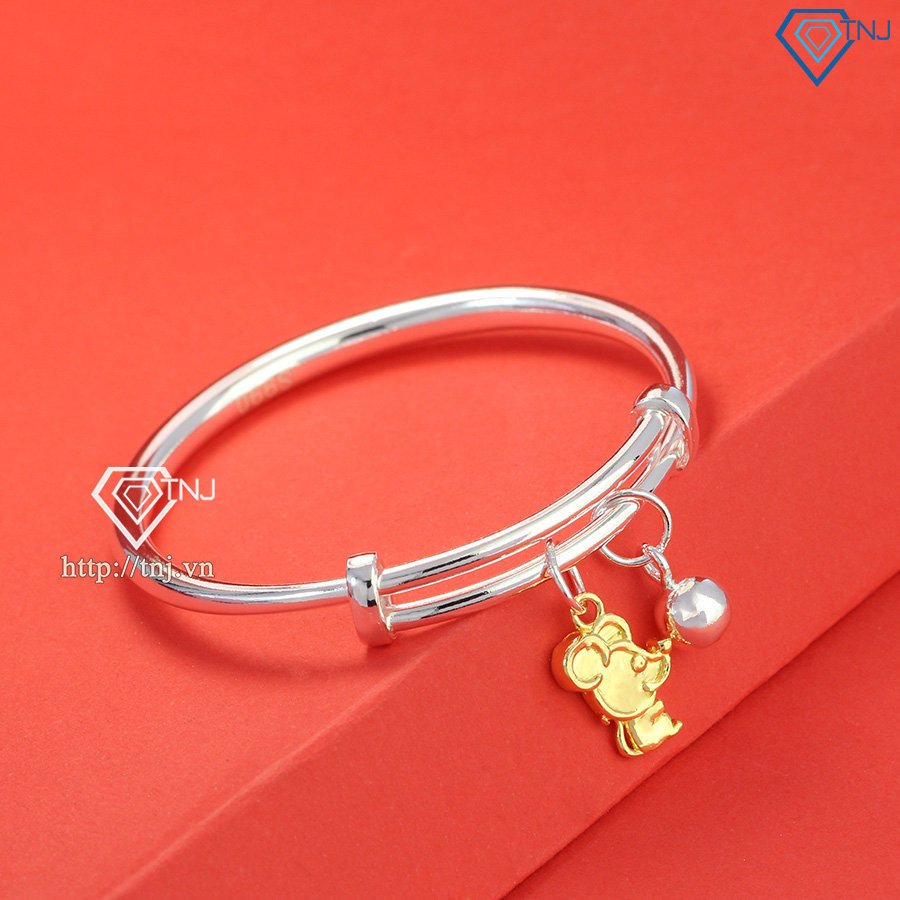 Khóa điều chỉnh linh hoạt của vòng tay vàng cho bé, vừa vặn mọi kích cỡ