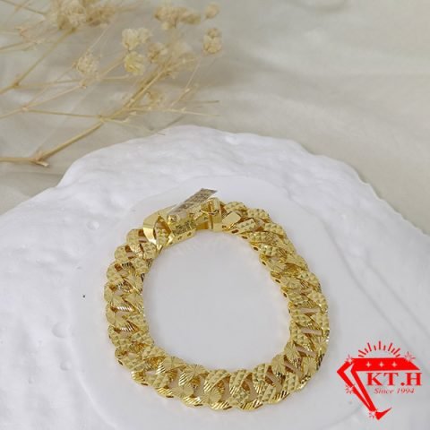 Lắc tay 4 chỉ nam vàng 610 thiết kế mắt xích tinh tế