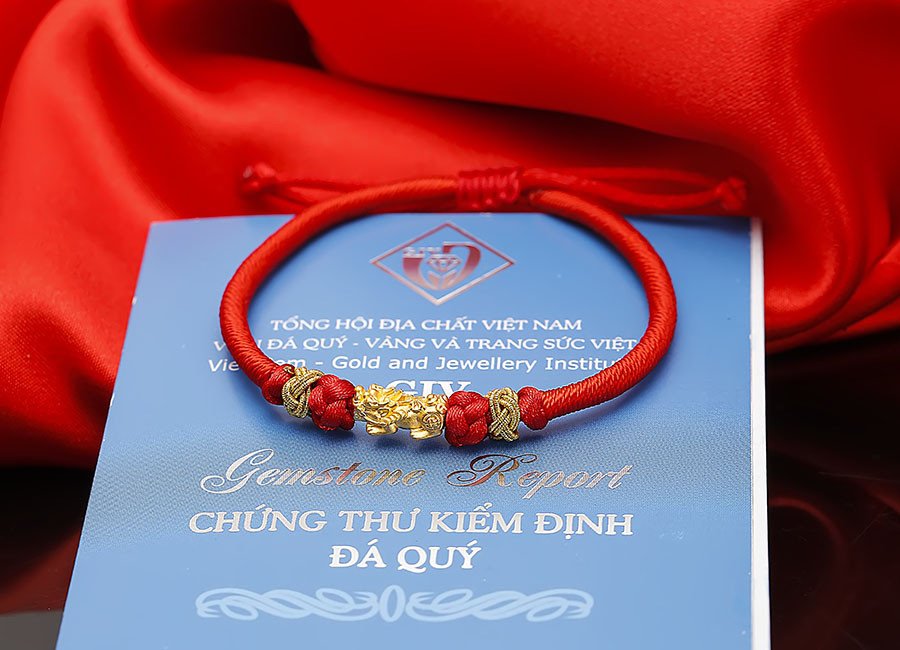 Lắc tay chỉ đỏ tỳ hưu vàng 24k ấn tượng