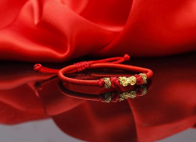 Lắc tay chỉ đỏ tỳ hưu vàng 24k mang may mắn