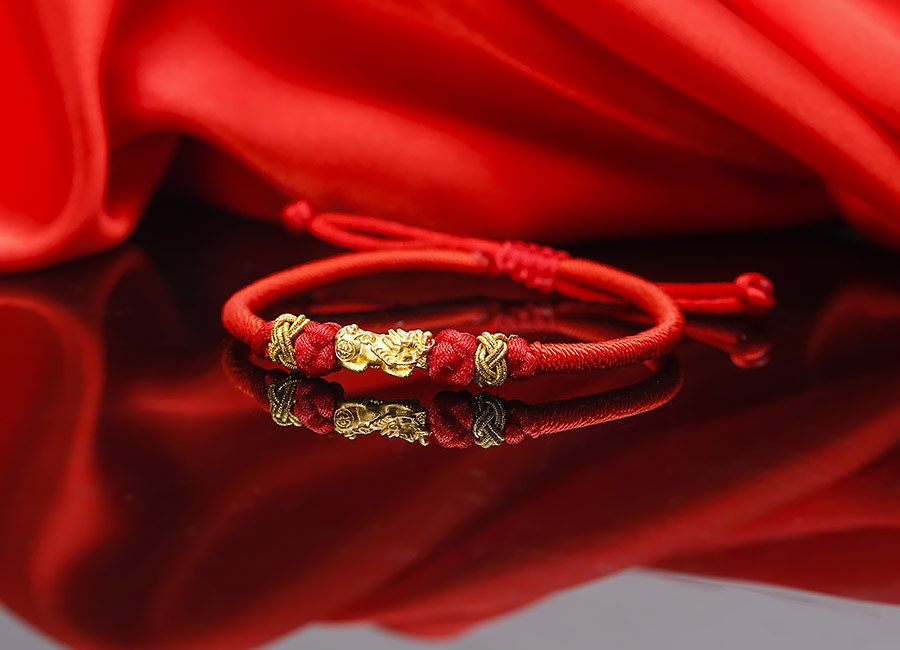 Lắc tay chỉ đỏ tỳ hưu vàng 24k mang ý nghĩa phong thủy