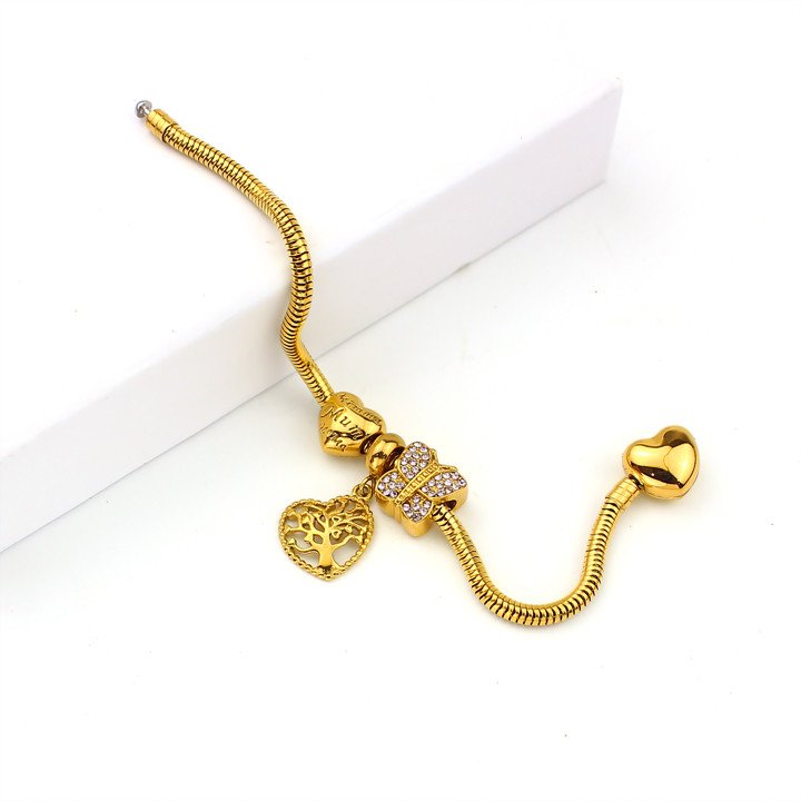 Lắc tay nam phong cách Pandora với dây kim loại và charm mạnh mẽ