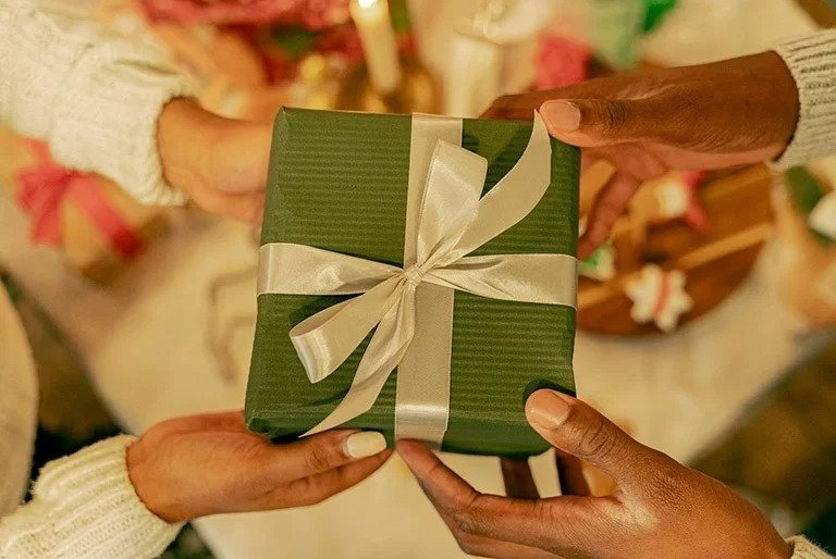 Lắc tay nữ vàng 24k đẹp món quà ý nghĩa cho những dịp đặc biệt