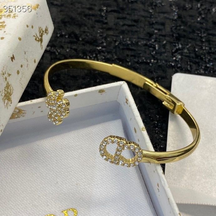 Lắc tay thời thượng, phong cách nam cao cấp