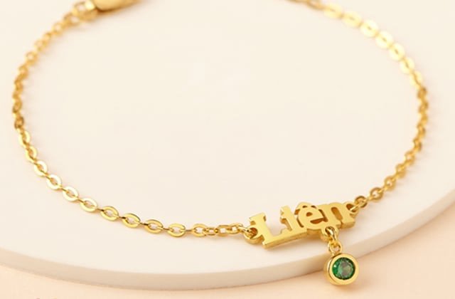 Lắc tay vàng khắc chữ dưới 2 triệu