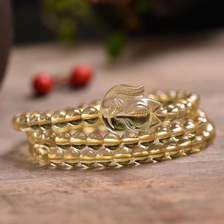 Mẫu vòng tay đá nhiều màu vàng tự nhiên