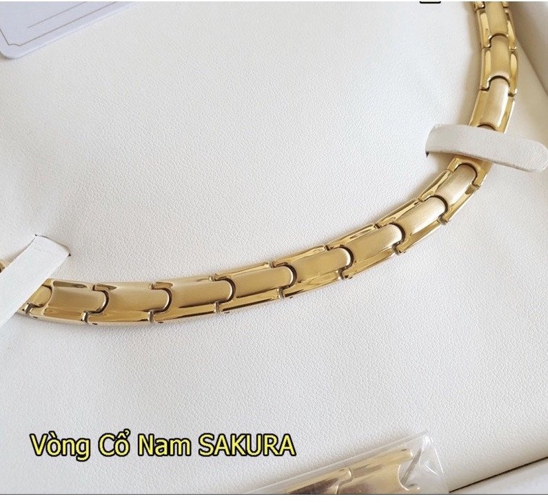 Người dùng hài lòng với hiệu quả hỗ trợ huyết áp từ vòng tay Sakura