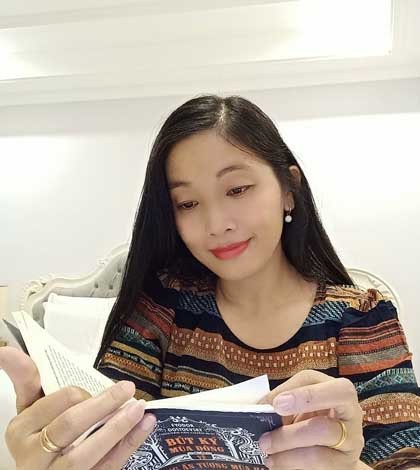 Nhà văn Lý Thị Thúy, người đã tạo nên câu chuyện vòng tay tình yêu truyện đầy xúc động