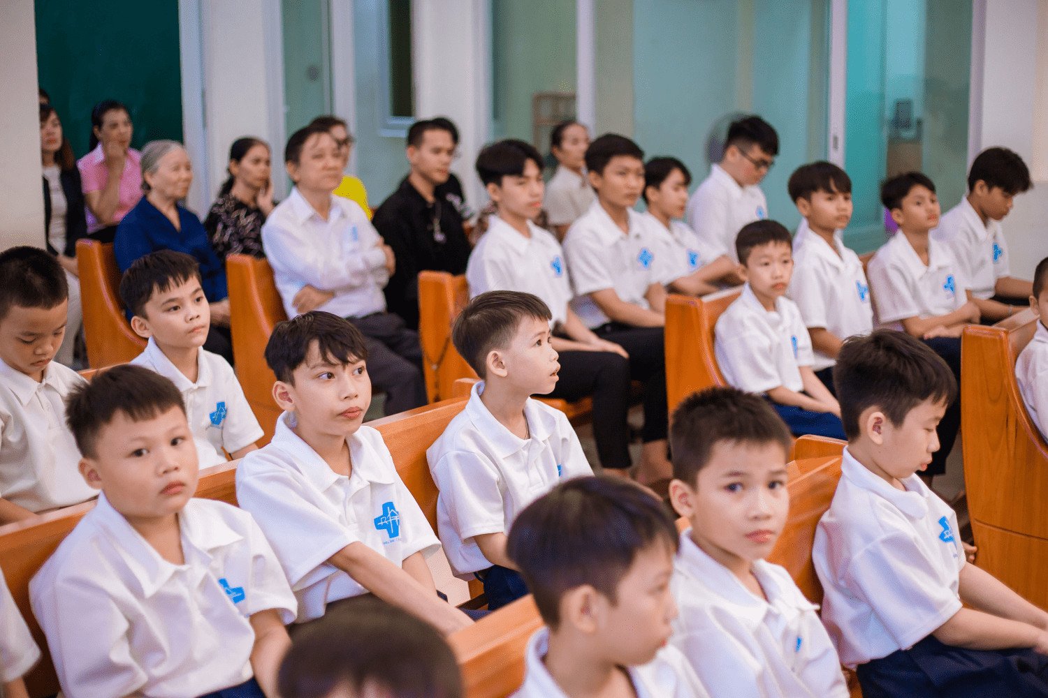 Những nụ cười rạng rỡ của trẻ em trong mái ấm, minh chứng cho cuộc đời bừng sáng