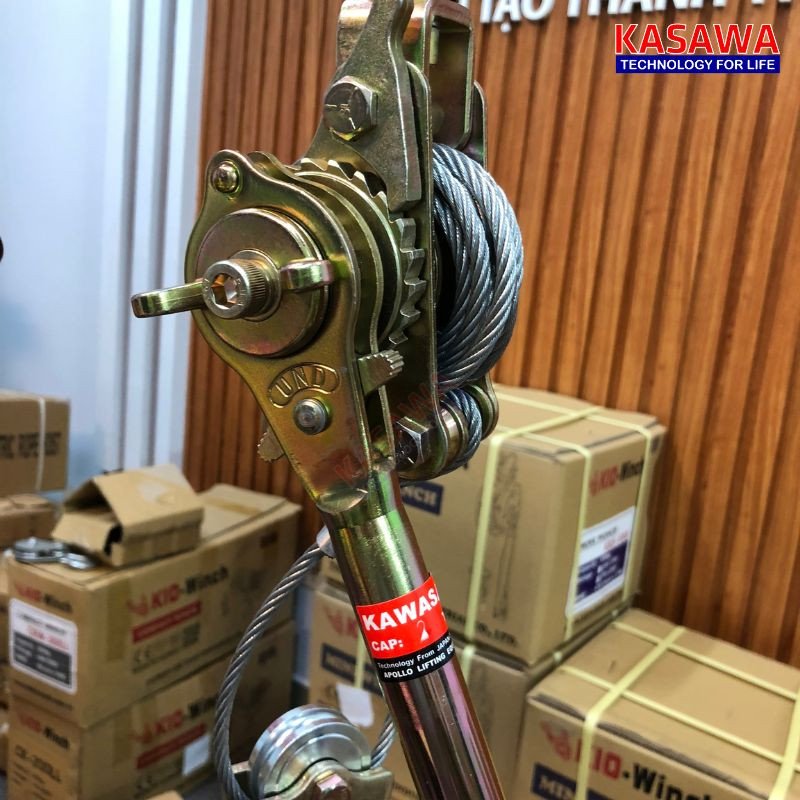 Pa lăng cáp lắc tay chất lượng cao với tiêu chuẩn quốc tế