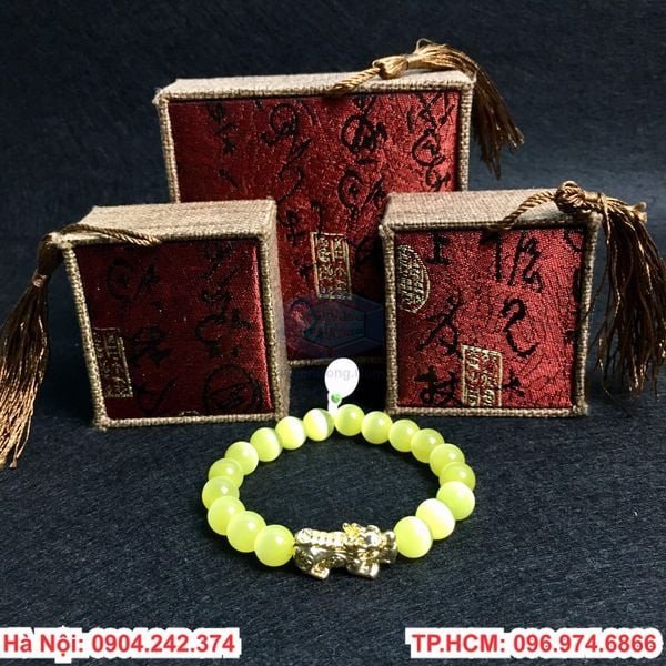 Thiết kế hộp đựng vòng tay phong thủy với chất liệu gỗ cao cấp