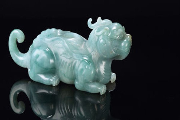 Thủy Thừa trừ tà chế tác từ Ngọc Phỉ Thúy quý hiếm thời Càn Long
