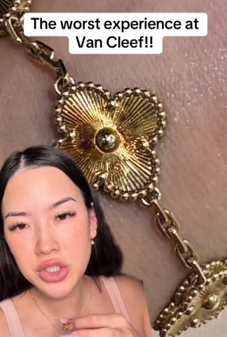 Van Cleef giá vòng tay Alhambra bị hoen ố sau thời gian ngắn sử dụng