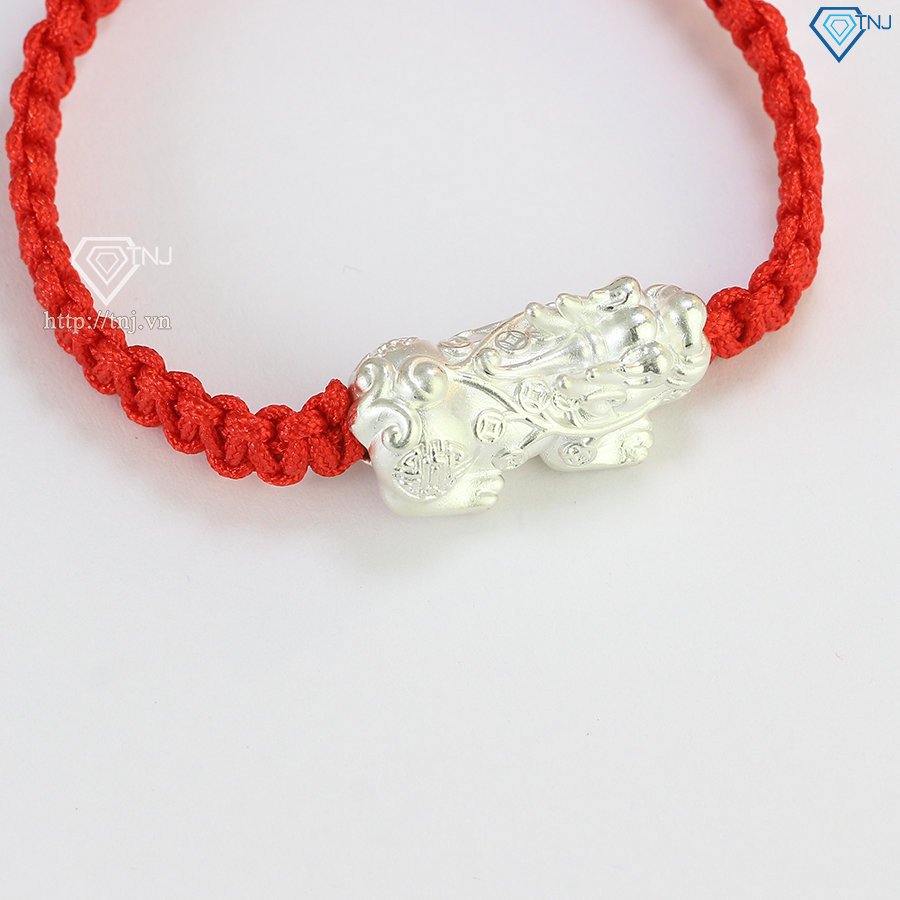 Vòng chỉ đỏ nam kết hợp charm Tỳ Hưu bạc cao cấp