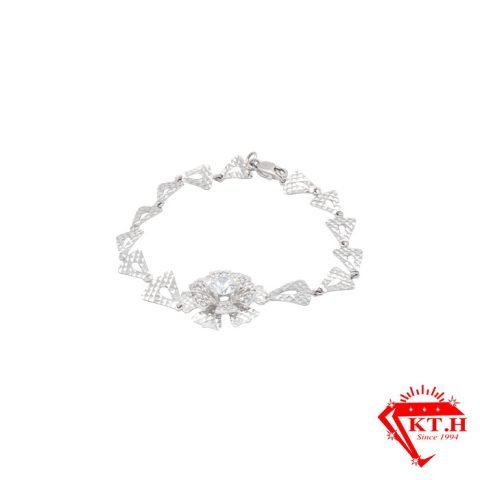 Vòng Tay Kiểu Vàng 18K: Lựa Chọn Tôn Vinh Vẻ Đẹp Vĩnh Cửu