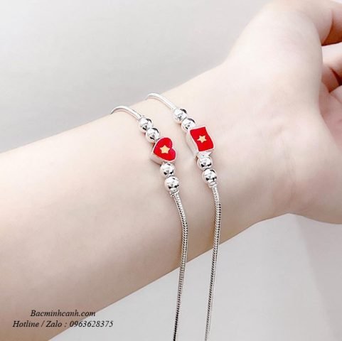 Vòng tay bạc charm cờ đỏ sao vàng, phụ kiện tinh tế