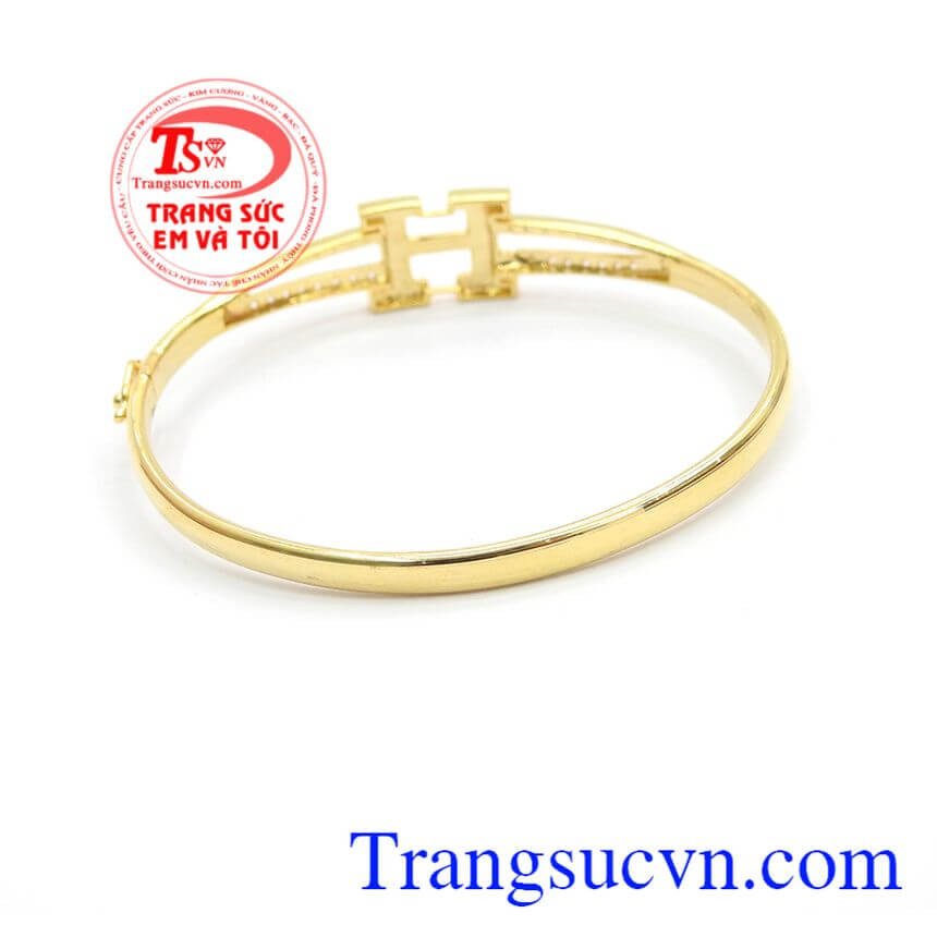 Vòng tay chữ H chất lượng cao đảm bảo độ bền đẹp