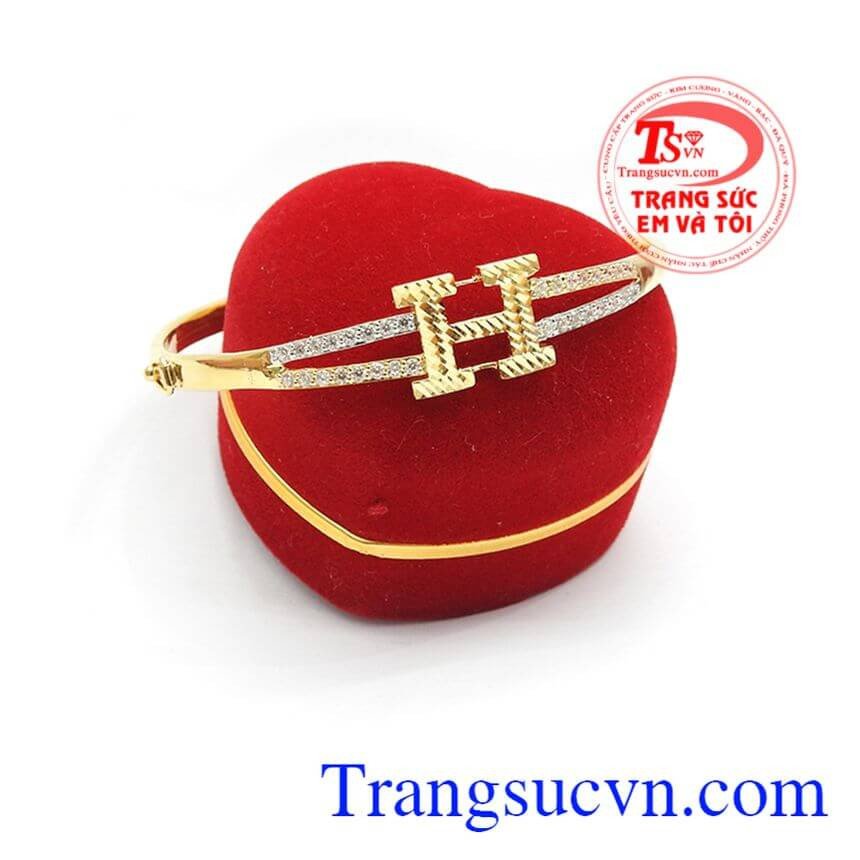 Vòng tay chữ H món quà ý nghĩa dành tặng người thân