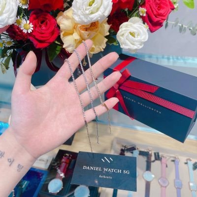 Vòng tay Daniel Wellington Tennis được làm từ thép không gỉ 316L cao cấp