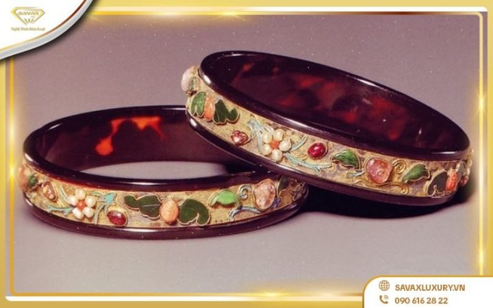 Vòng tay đồi mồi thật với vân tự nhiên độc đáo