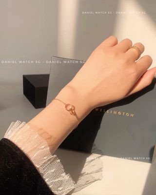 Vòng tay Elan Unity Rose Gold chính hãng tôn lên vẻ đẹp thanh lịch