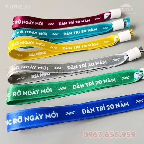 Vòng tay giấy độc đáo với logo sự kiện cho lễ hội, dễ dàng in ấn theo yêu cầu