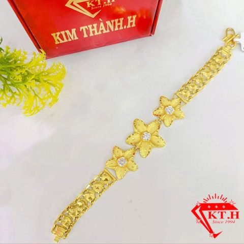 Vòng tay hoa 5 cánh vàng 980 đính đá tinh xảo