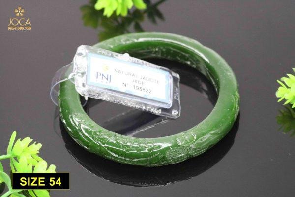 Vòng tay ngọc bích tự nhiên, món quà ý nghĩa cho người già